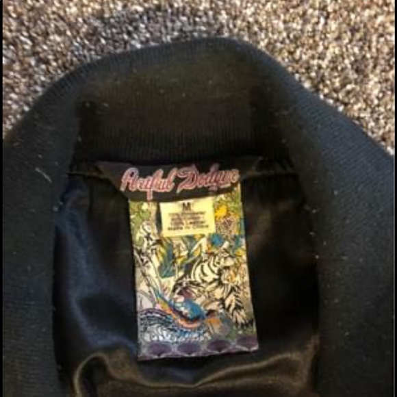 Artful Dodger Sweater - Picture 3 of 3